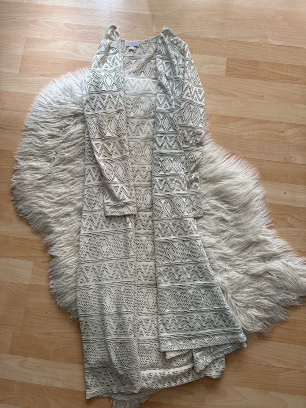 Lularoe Off White  Knit Eyelet Open Cardigan Duster Coverup S